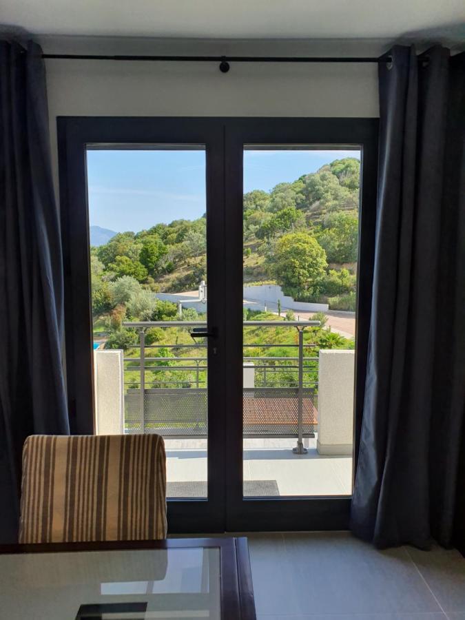 Appartement F2 Avec Terrasse De 35 M2 Bomorto - Porticcio Porticcio  Buitenkant foto